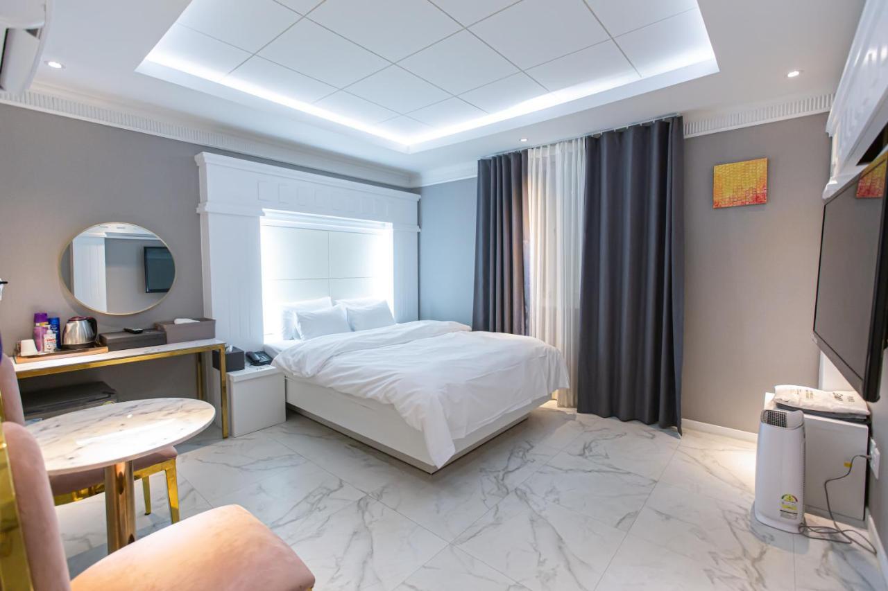 Knox Hotel Cheonan Eksteriør billede