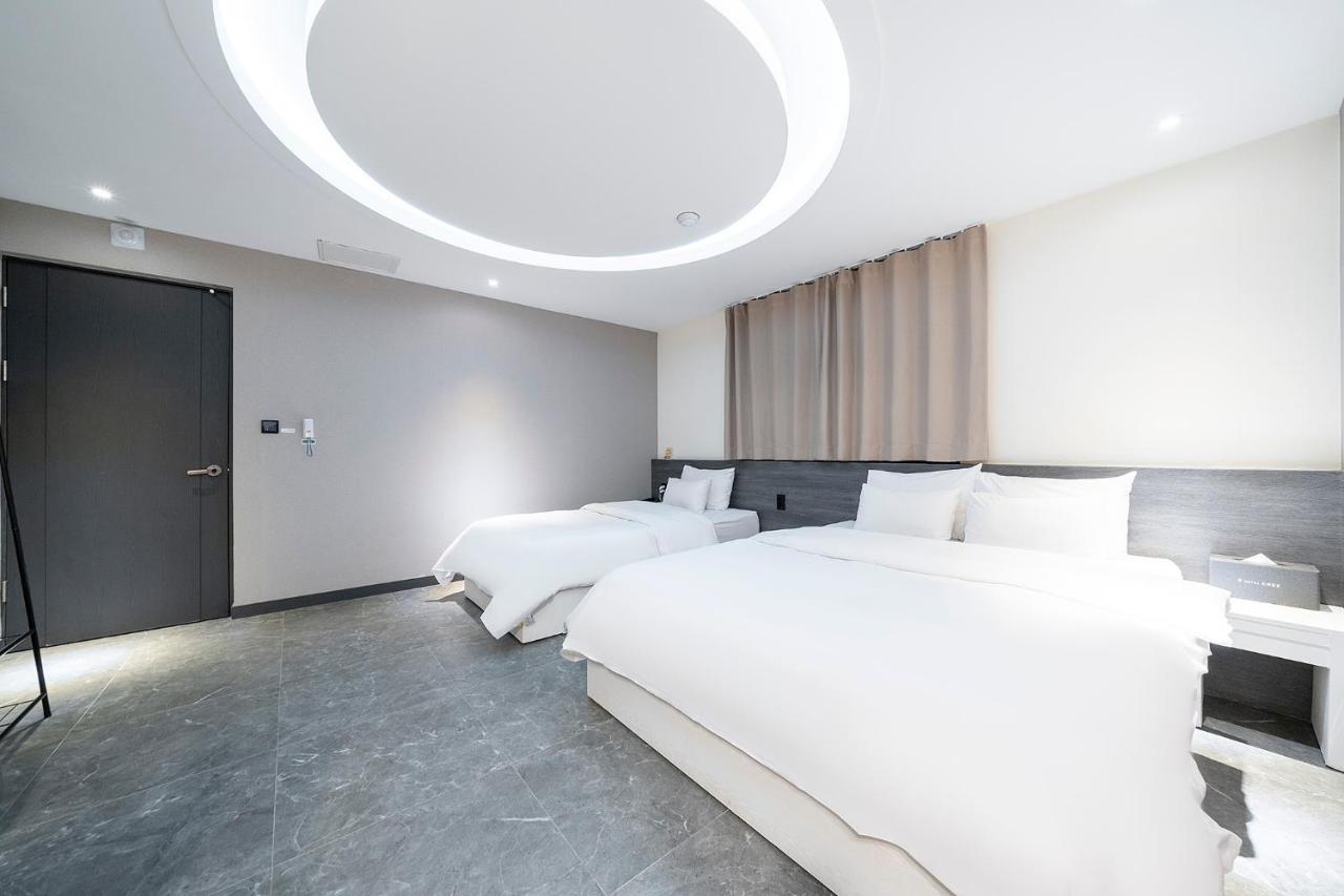 Knox Hotel Cheonan Eksteriør billede