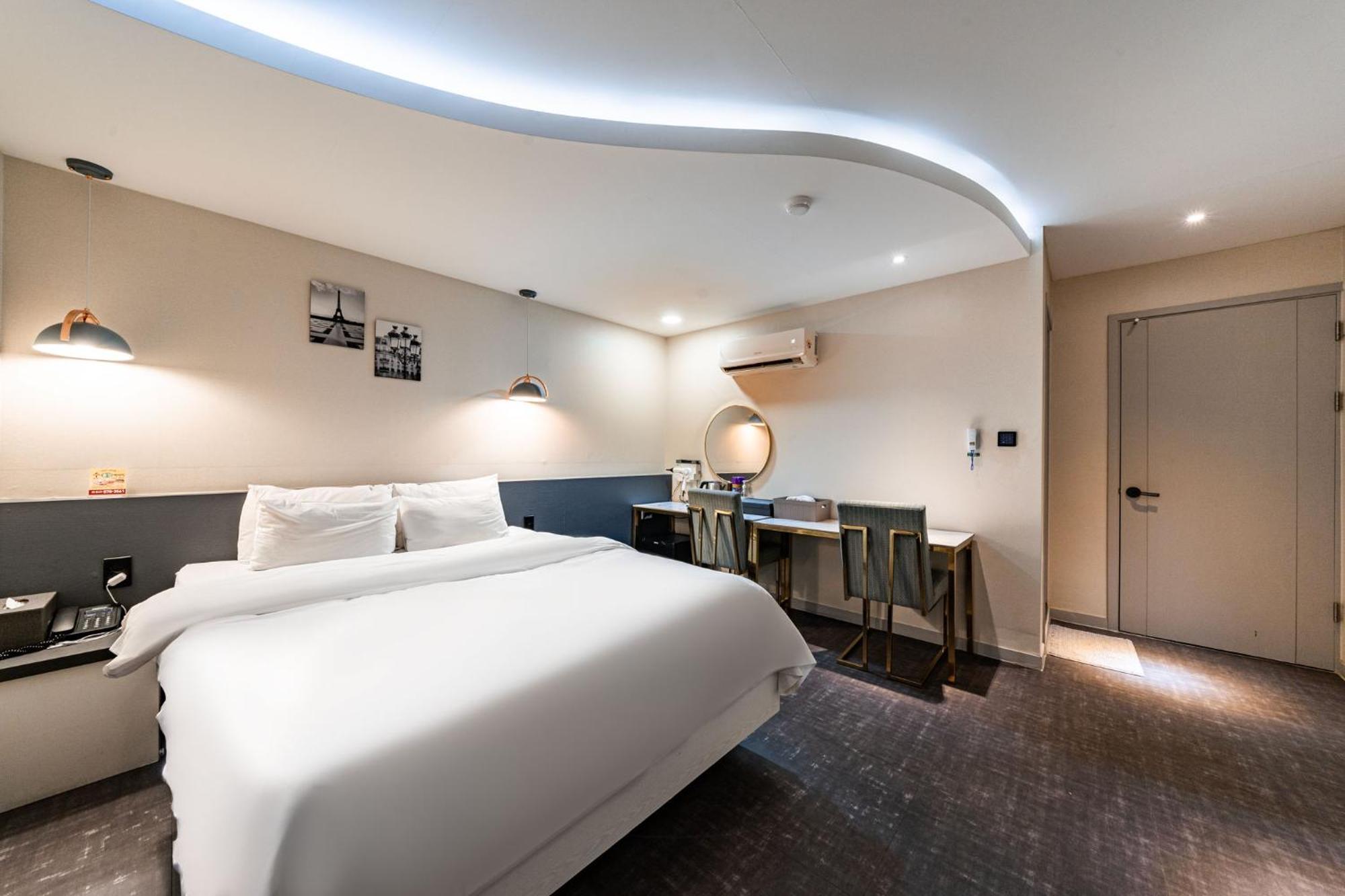 Knox Hotel Cheonan Eksteriør billede