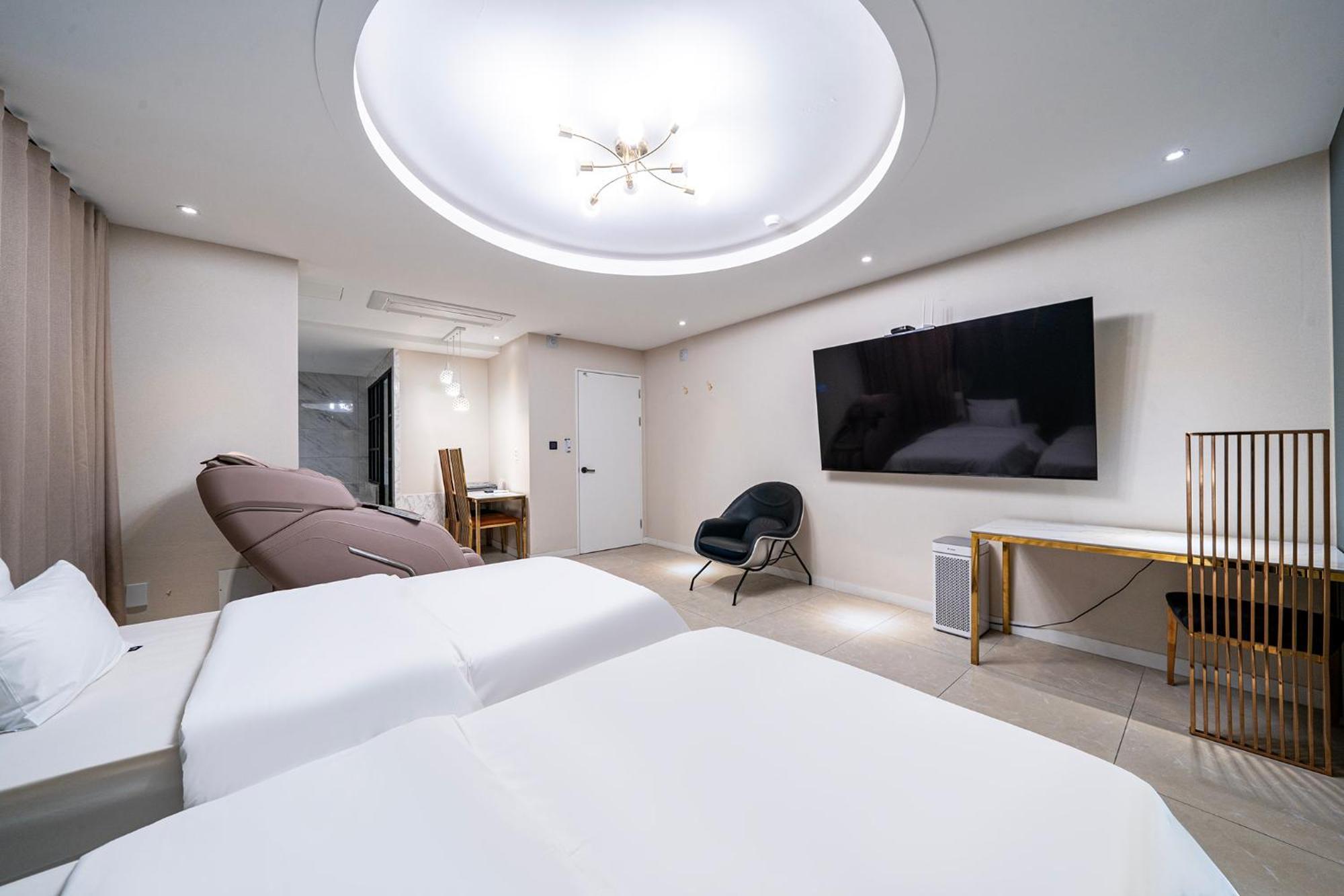 Knox Hotel Cheonan Eksteriør billede