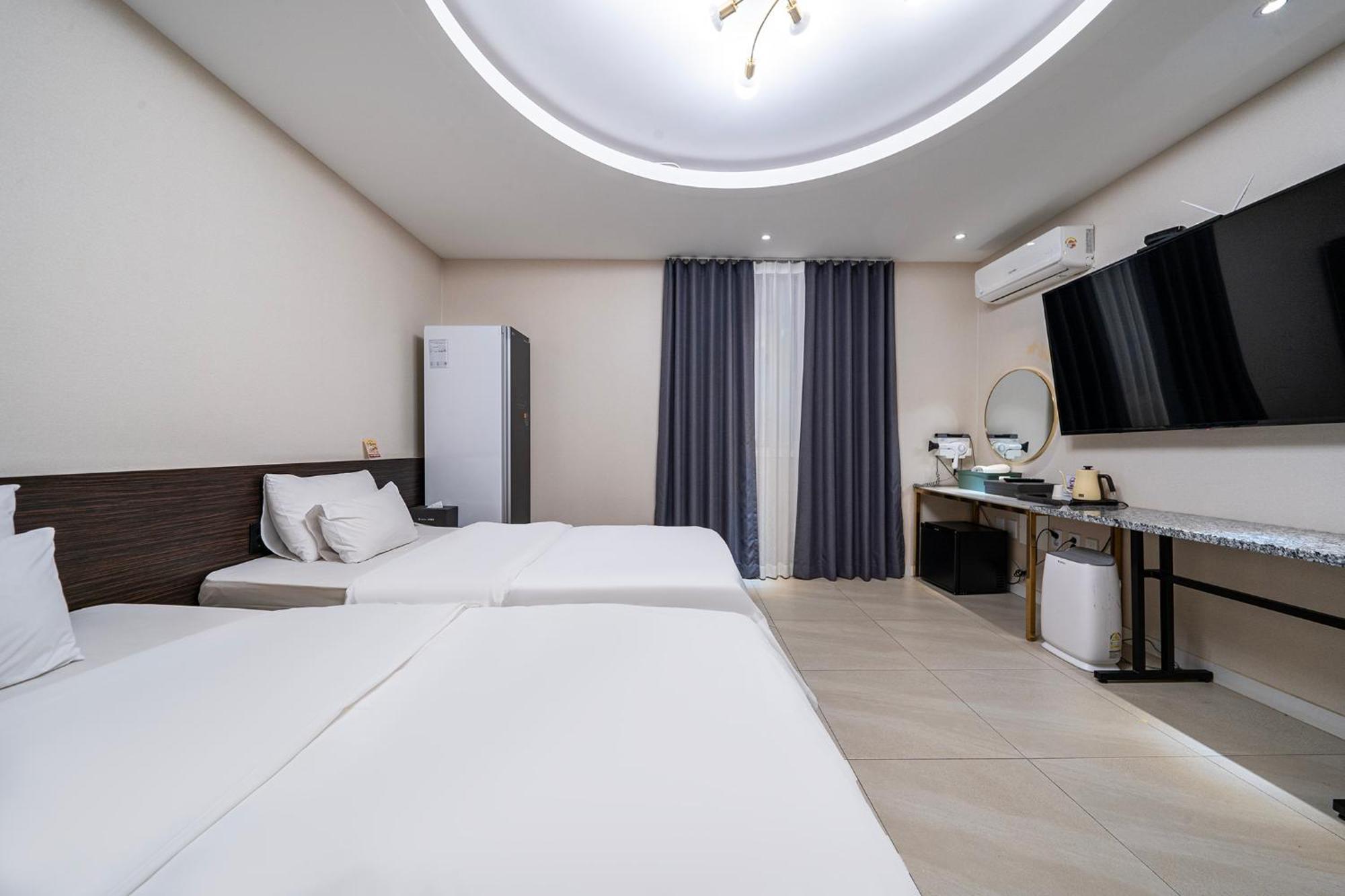 Knox Hotel Cheonan Eksteriør billede